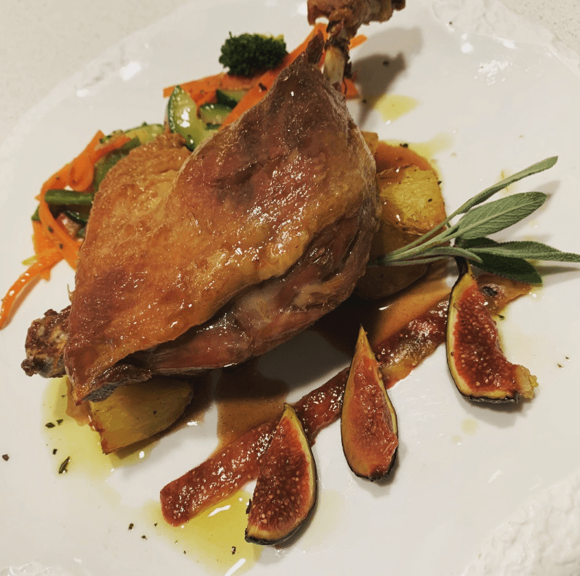 Confit d'ànec casolà amb salsa porto i figues