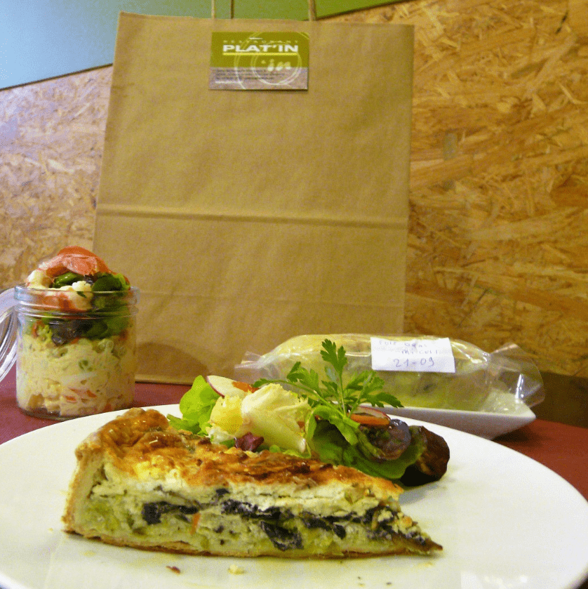 Porta't a casa o a l'oficina, la cuina natural i fresca del nostre Restaurant.