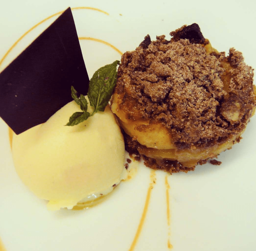Crumble pom'xocolata del menu executiu