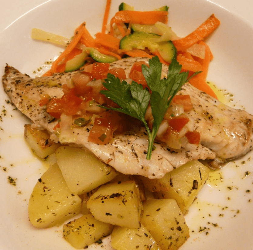 Filet orada a la brasa amb tomaquet i mango del nostre menu executiu