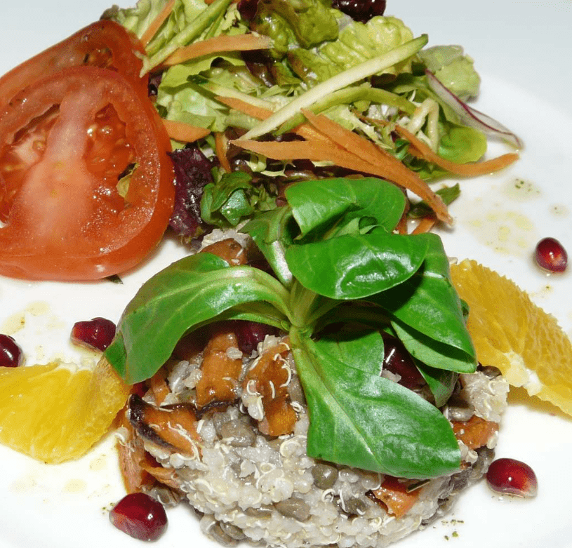 Amanida de quinoa bio, llenties i pastanaga