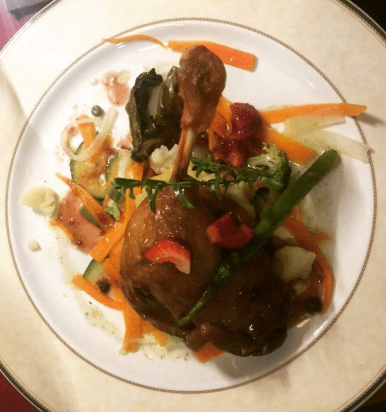 El mejor restaurante de cocina tradicional andorrana y francesa del centro de Andorra la Vella donde comer a buen precio máxima calidad