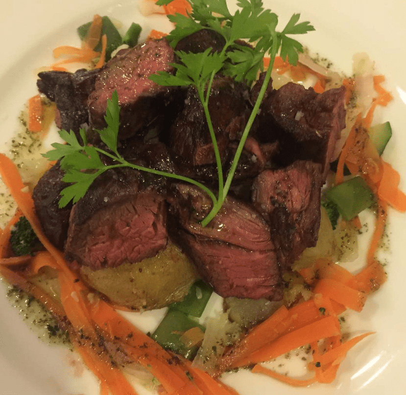 El mejor restaurante de cocina tradicional andorrana y francesa del centro de Andorra la Vella donde comer a buen precio máxima calidad