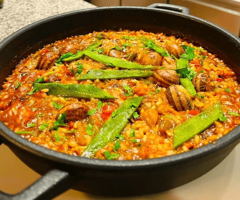 La passiò per la cuina es viu en cada plat, cuidant cada detall i treballant amb dedicació per oferir-te una experiència única
